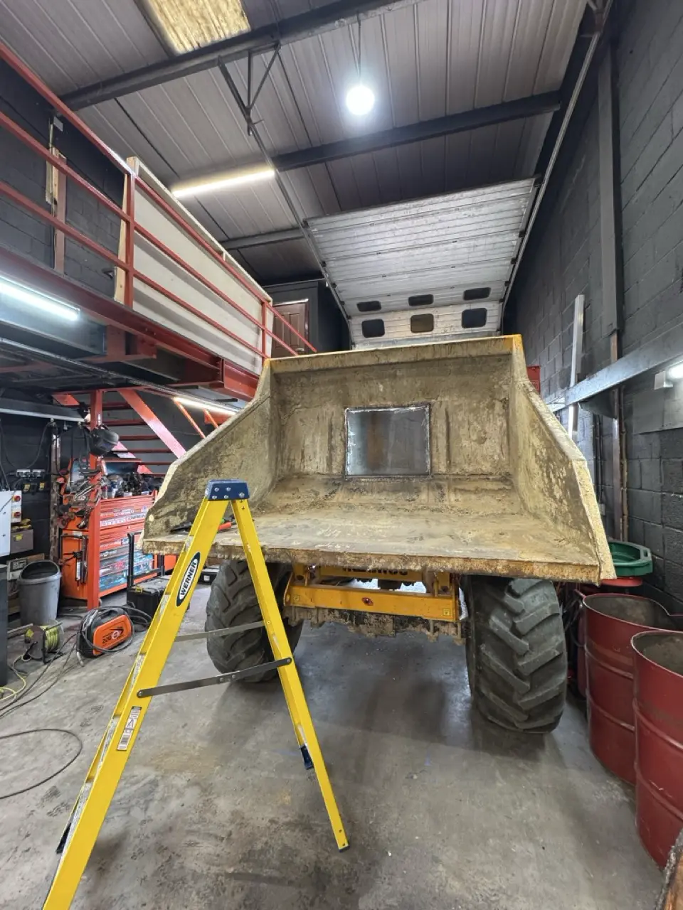 Plant, HGV Repair & On-Site Works - photo 60